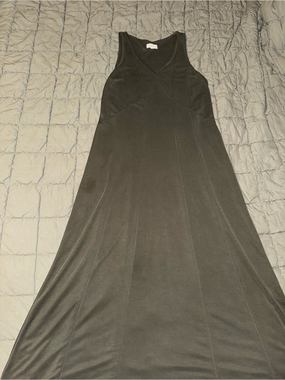 Lou & Grey Sleeveless Olive Green Maxi Dress - Classic V-Neck